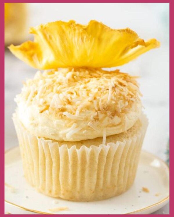 Coconut-Pineapple Cupcakes (min. 4) (Copy)