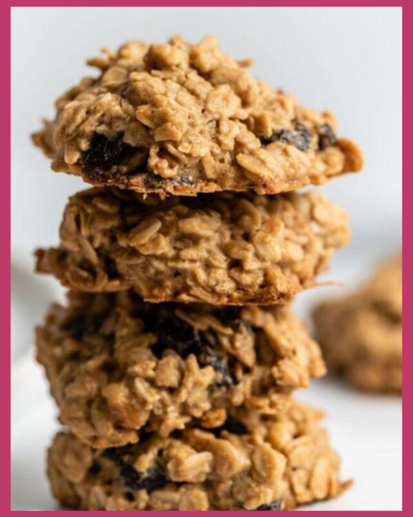 Oatmeal Raisin Cookies (min. 4)